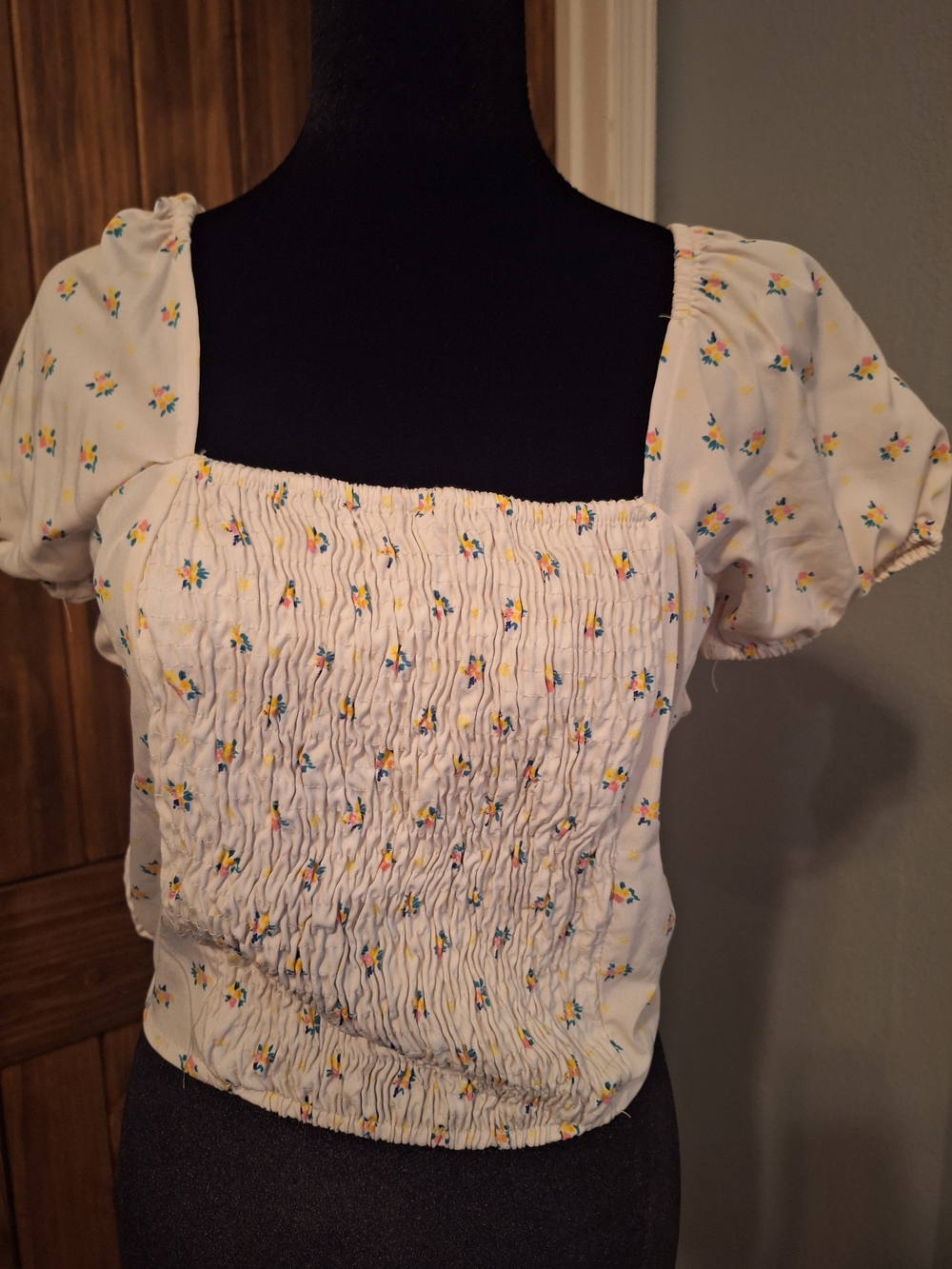 Floral Crop Top in White Floral Ribbed